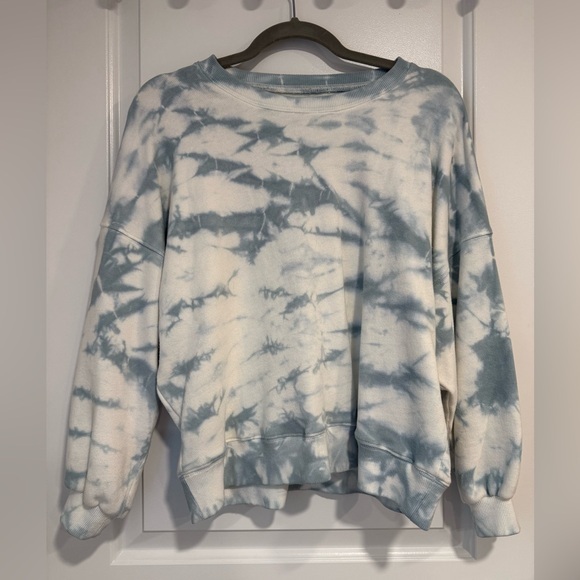 pistola Tops - PISTOLA Misha Women’s Blue Tie Dye Crew Neck Pullover Sweatshirt Small